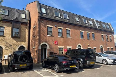 Office to rent, South St Bishop's Stortford CM23 3AR