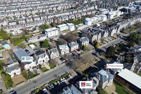 Office to rent, 12 Queens Rd Aberdeen AB15 4ZT