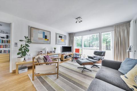 3, Pope Court Parkleys, Richmond, TW10 5LS