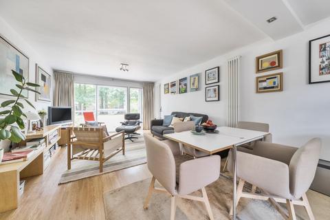 3, Pope Court Parkleys, Richmond, TW10 5LS