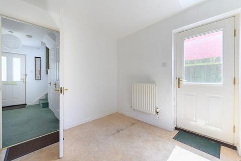 16 Millers Drive, Dickleburgh, Diss, IP21 4PX