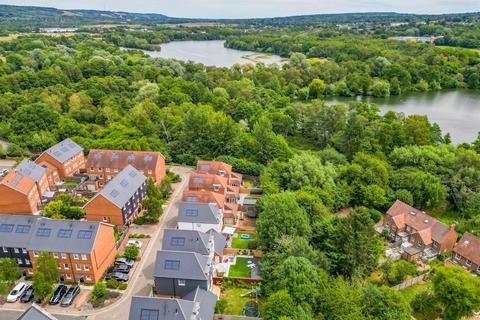 4 bedroom detached house for sale, Yew Tree Road, Dunton Green, Sevenoaks