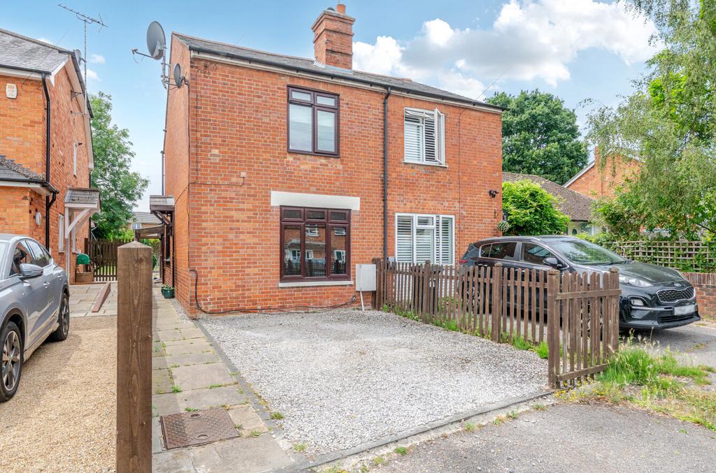 1316285-4-686528c...