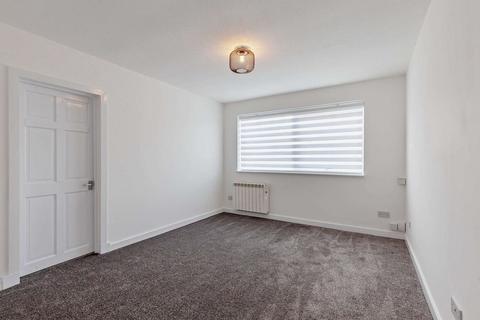 1 bedroom flat to rent, Linden Street, Romford, RM7