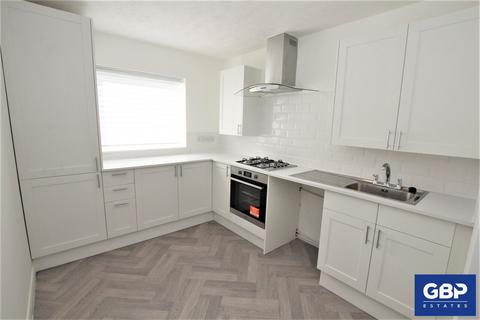 1 bedroom flat to rent, Princes Road, Romford, RM1