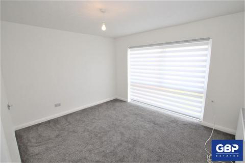 1 bedroom flat to rent, Princes Road, Romford, RM1