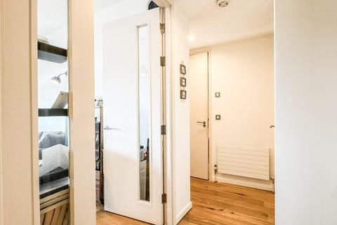 2 bedroom flat for sale, The Robinson Building, Norfolk Place, BS3 4AX