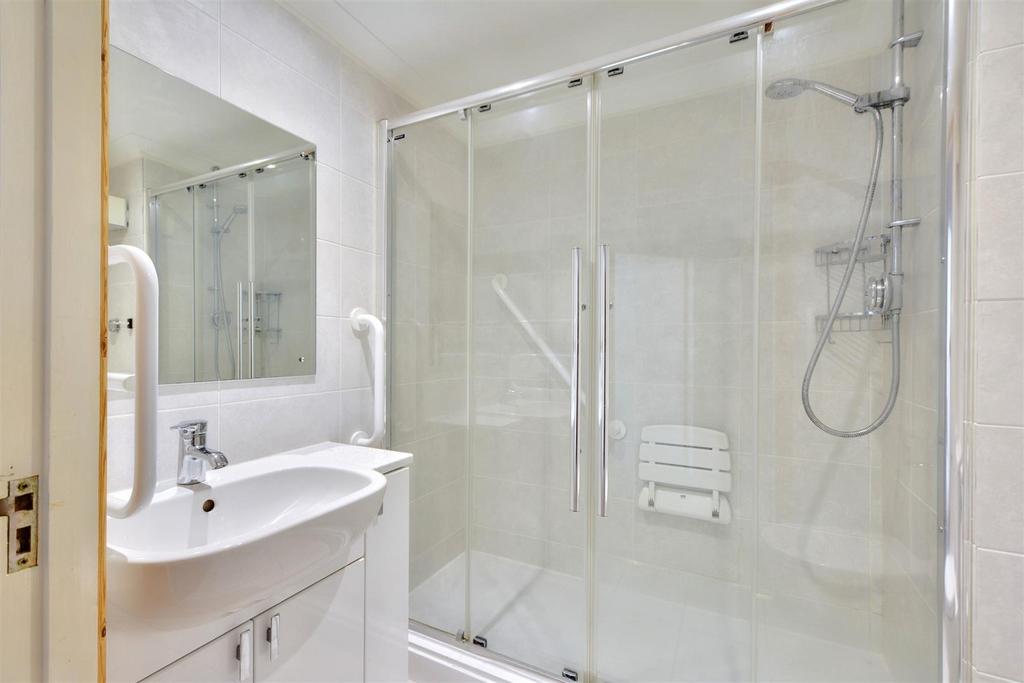 Shower Room 2.jpeg