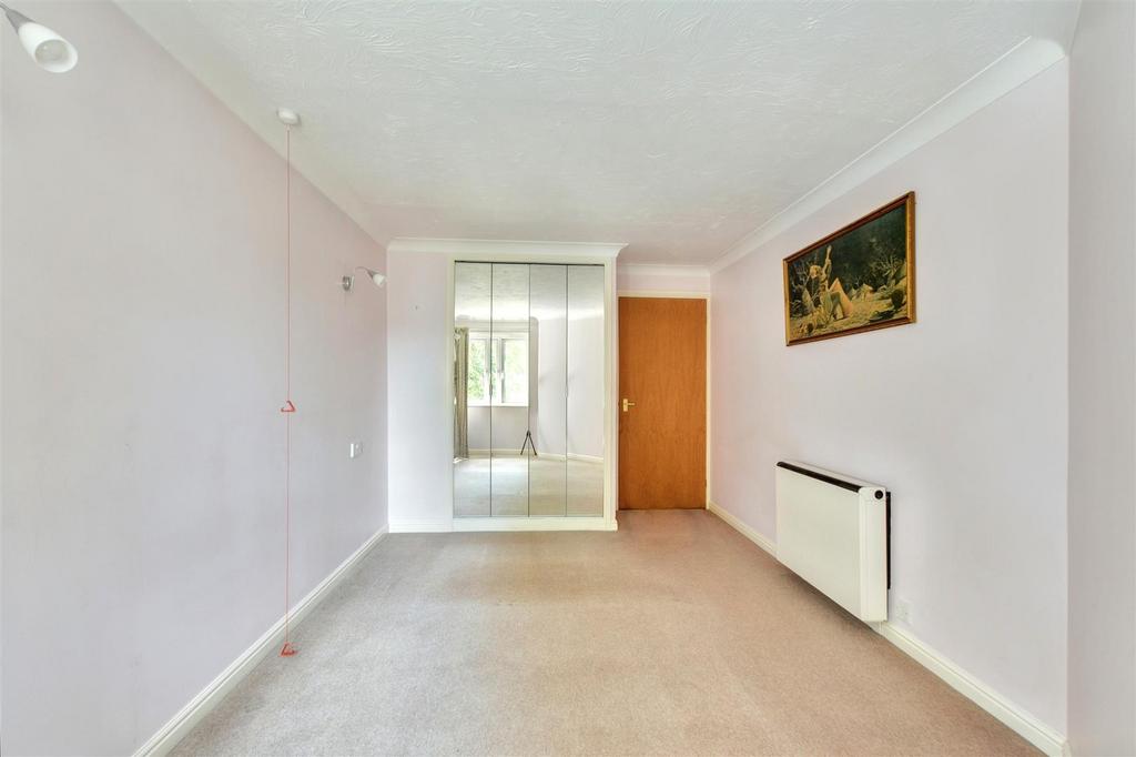Bedroom 2.jpeg