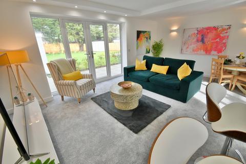 2 bedroom apartment for sale, 14 Golf Links Road, Ferndown, BH22