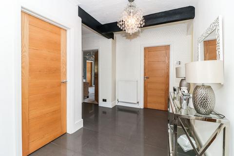 undefined, Fairview Drive, Watford, WD17