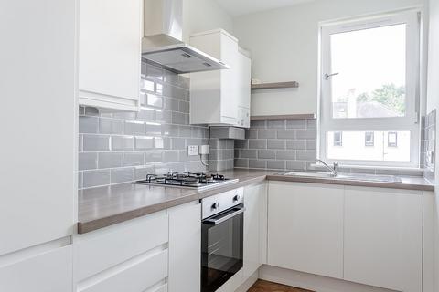 31/5 Loganlea Drive, Edinburgh, EH7 6LS