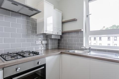 31/5 Loganlea Drive, Edinburgh, EH7 6LS