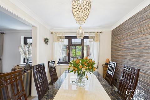4 bedroom detached house for sale, Wyedean Rise, Hereford