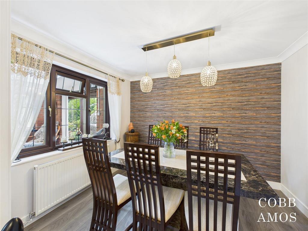 CAM02803 G0-PR0201-STILL012.jpg