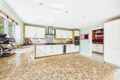 45 Elk Path, Three Mile Cross, Reading, RG7 1WE