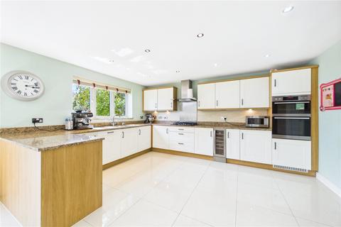 45 Elk Path, Three Mile Cross, Reading, RG7 1WE