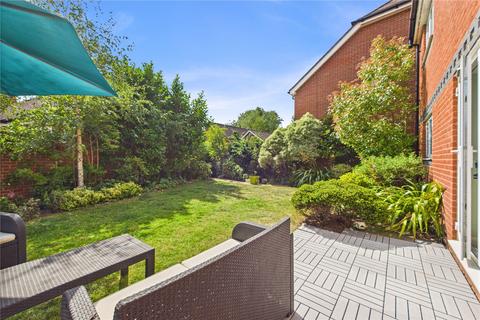 45 Elk Path, Three Mile Cross, Reading, RG7 1WE