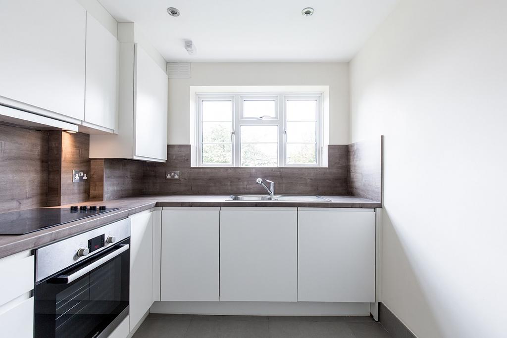 Apartment in London - View 3