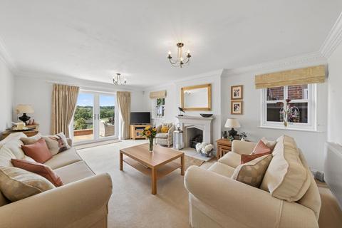 undefined, Main Street, Lutterworth LE17