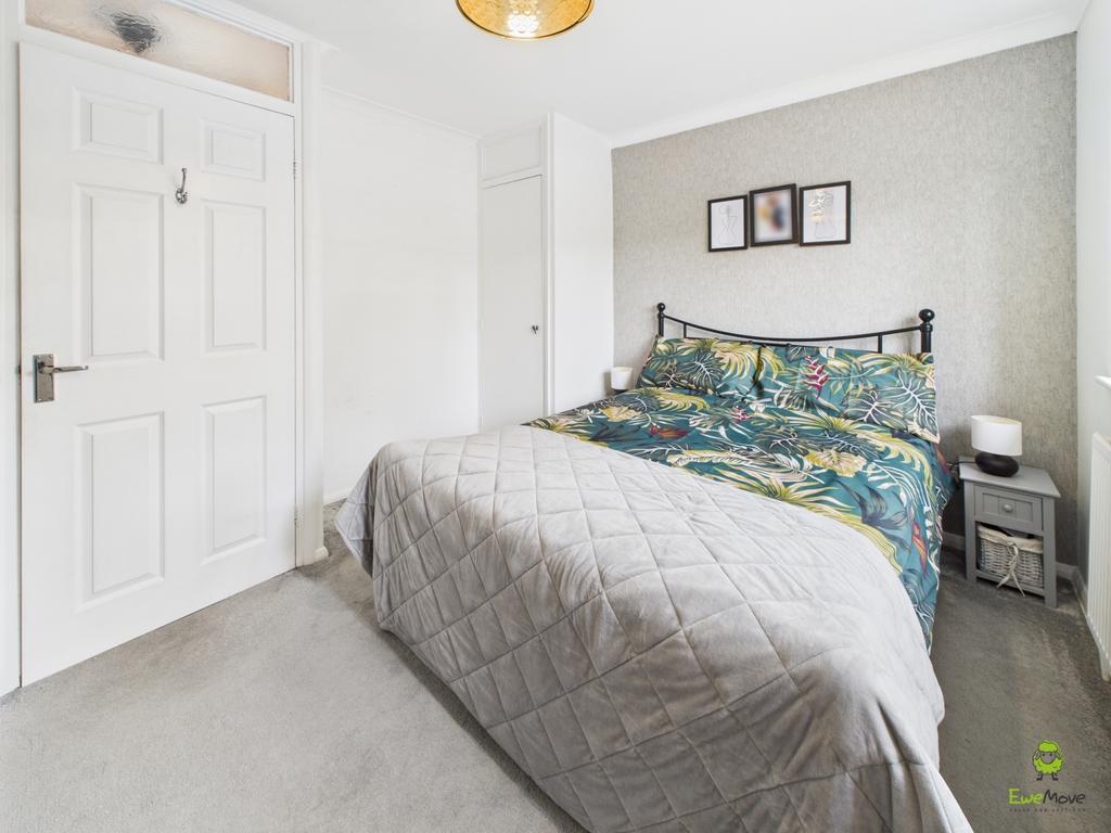 Presented by Clinton at Ewe Move Bexleyheath and Da