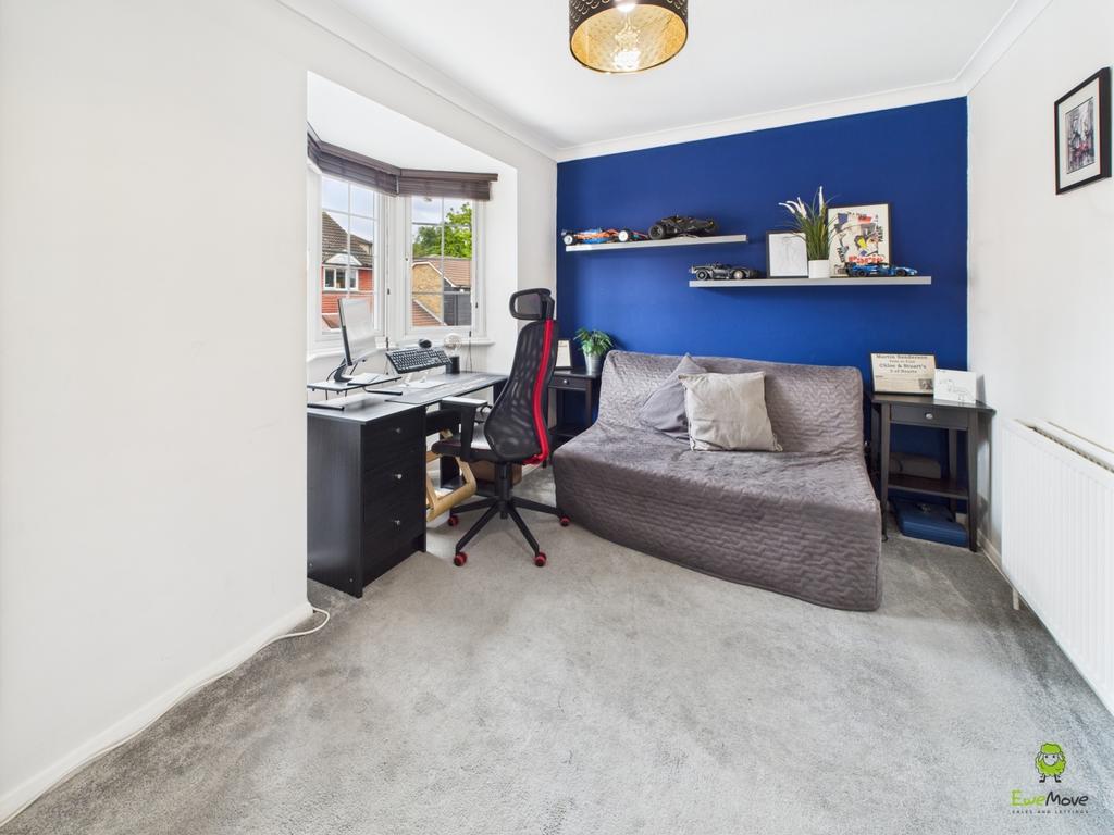 Presented by Clinton at Ewe Move Bexleyheath and Da
