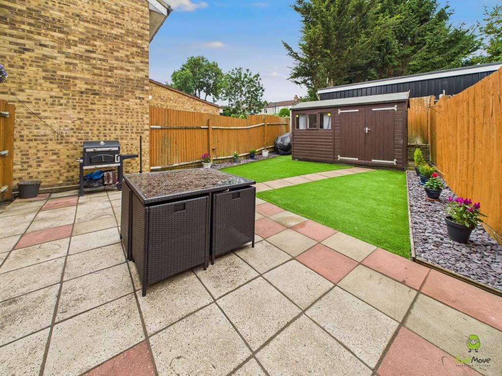 Presented by Clinton at Ewe Move Bexleyheath and Da