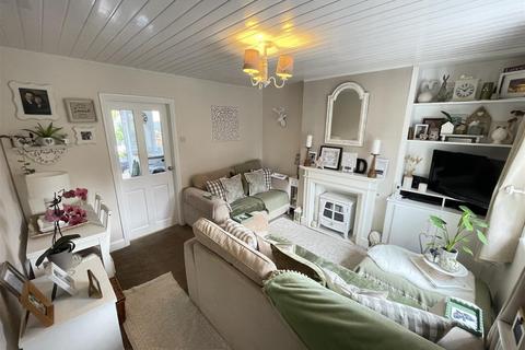 21 Sandy Lane, Heswall, Wirral, CH60 5SX