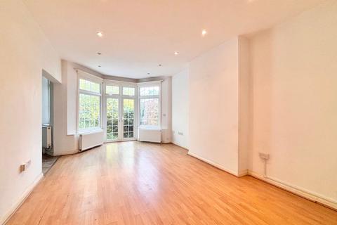 2 bedroom maisonette for sale, Sylvan Avenue, London, NW7