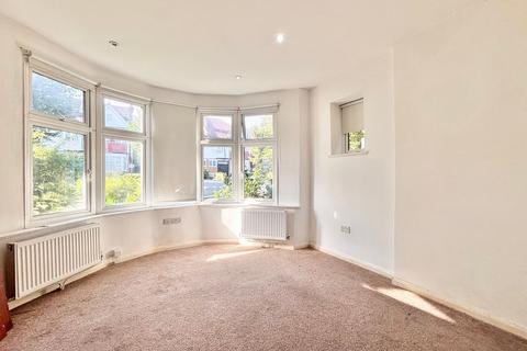 27 Sylvan Avenue, London, NW7 2JH
