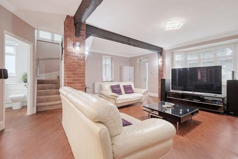 undefined, Clyde Way, Rise Park, Romford, RM1