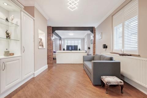 3 bedroom detached house for sale, Clyde Way, Rise Park, Romford, RM1