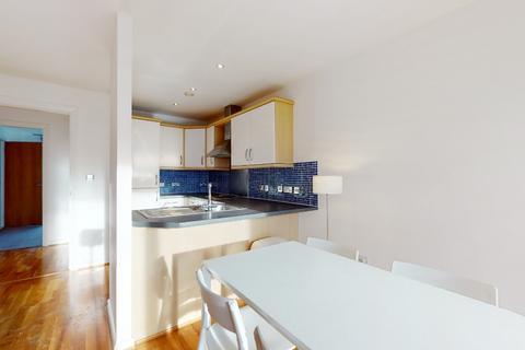 2 bedroom flat to rent, 3 Whitehall Quay, Leeds LS1