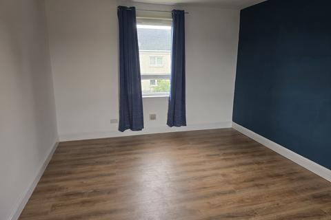 30 Manse Avenue, Coatbridge, ML5 5QG