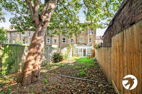 5a Doggett Road, London, SE6 4PZ