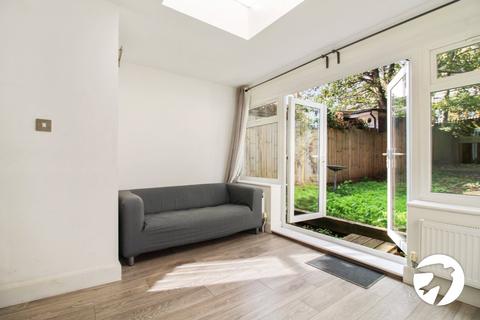 5a Doggett Road, London, SE6 4PZ