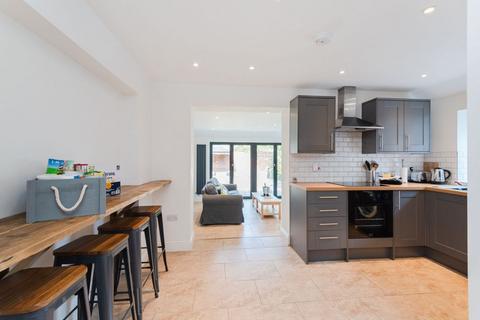 1 bedroom in a house share to rent, Oxford Road, Gloucester GL1