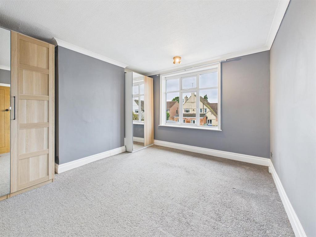 Bedroom: