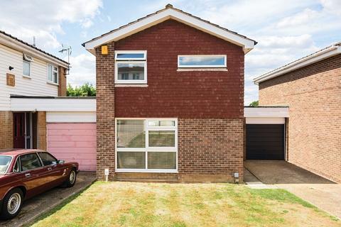 30 Broadheath Drive, Chislehurst, BR7 6EH