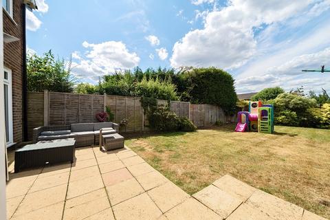 30 Broadheath Drive, Chislehurst, BR7 6EH