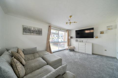 30 Broadheath Drive, Chislehurst, BR7 6EH
