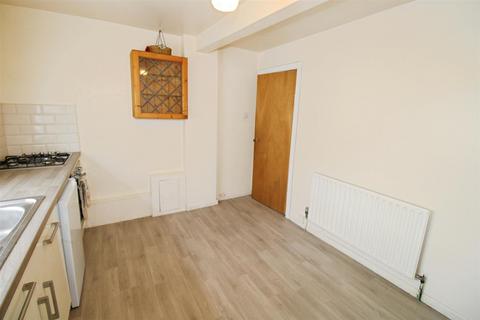 1 bedroom apartment to rent, Victoria Road, Bradford BD2