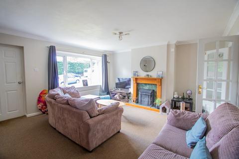 3 bedroom terraced house for sale, Rosemount Close, Honiton