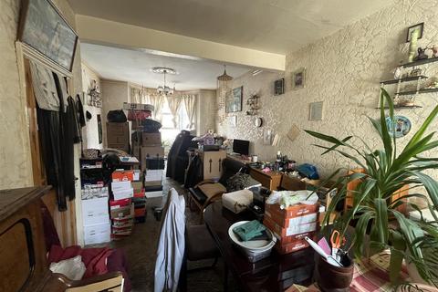 4 bedroom terraced house for sale, Brownlow Road, London