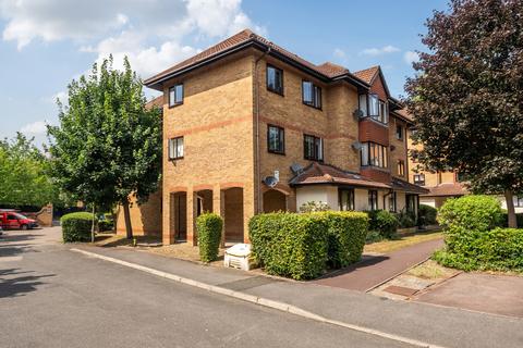 1 bedroom apartment for sale, Orchard Grove, London