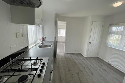 2 bedroom mobile home for sale, Barnet Lane, Borehamwood WD6