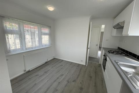 2 bedroom mobile home for sale, Barnet Lane, Borehamwood WD6