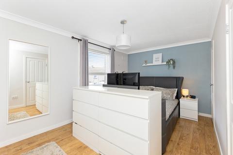 4 Barleyknowe Place, Gorebridge, EH23 4HB