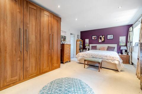 undefined, Camberley,  Surrey,  GU15