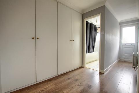 1 bedroom flat for sale, Belle Vue Court, Stockton-On-Tees
